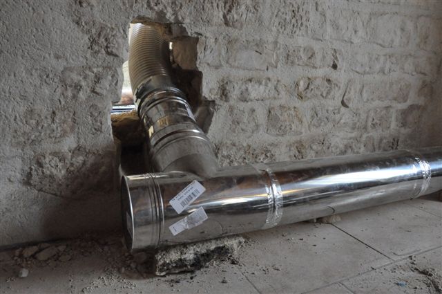 Conduit d'évacuation