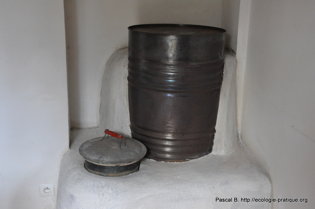 Rocket stove - Finition chaux aérienne