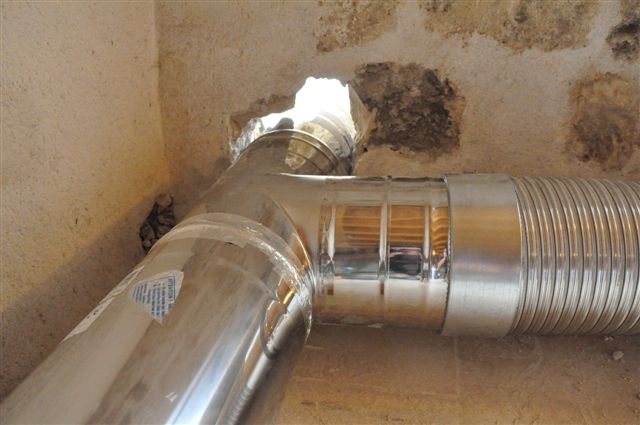 Conduit d'évacuation