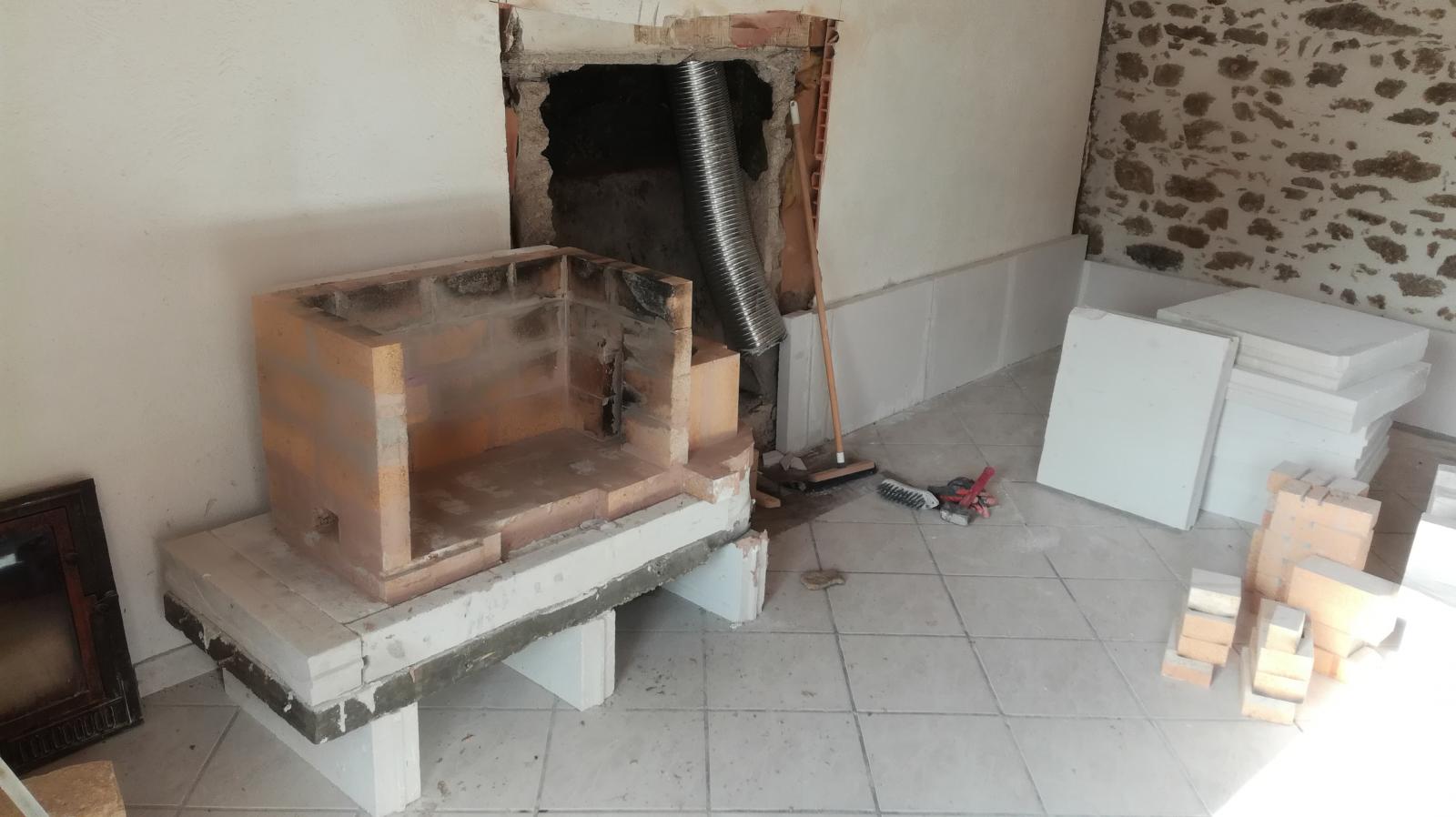 Box : parois verticales en place !